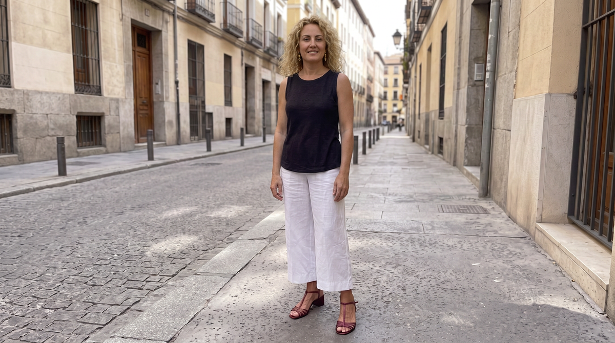 Sandalias Alegra en Dorado: Elegancia Ligera para Cada Día